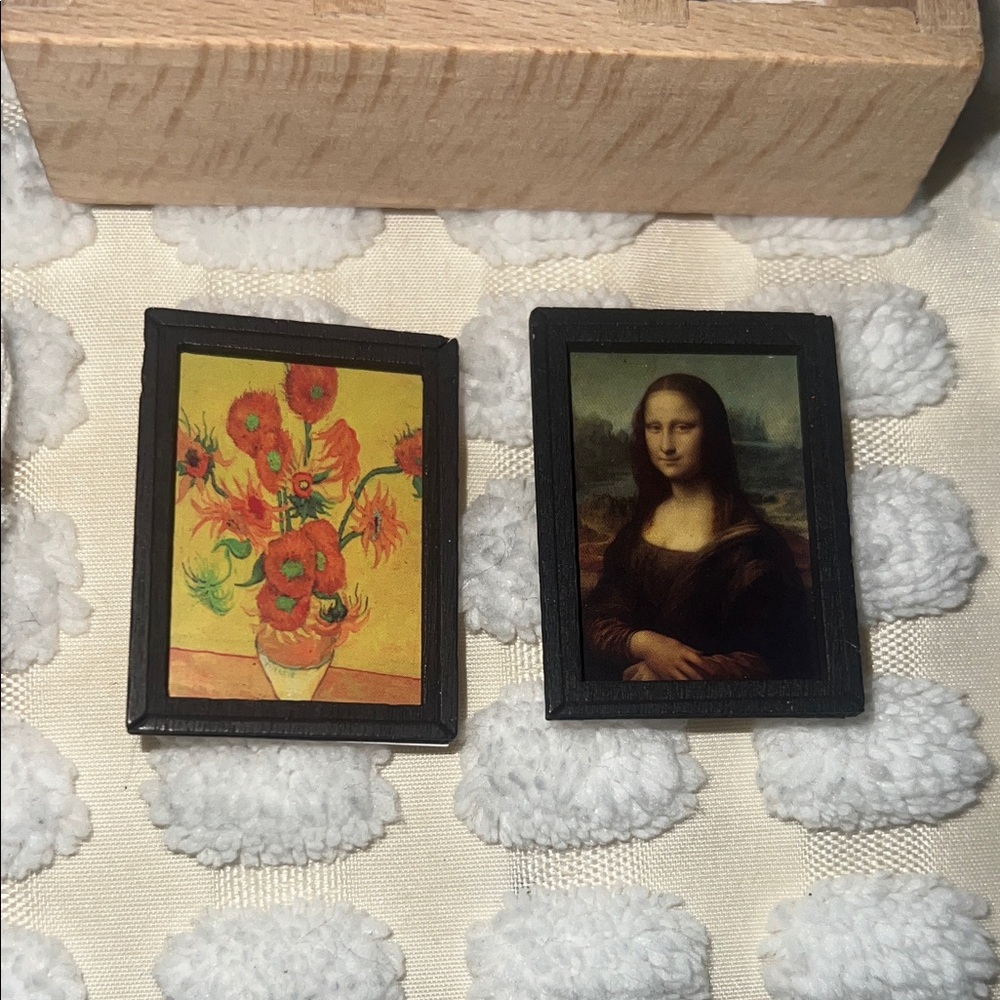 Assorted Home Decor Set - Picture 2 of 10